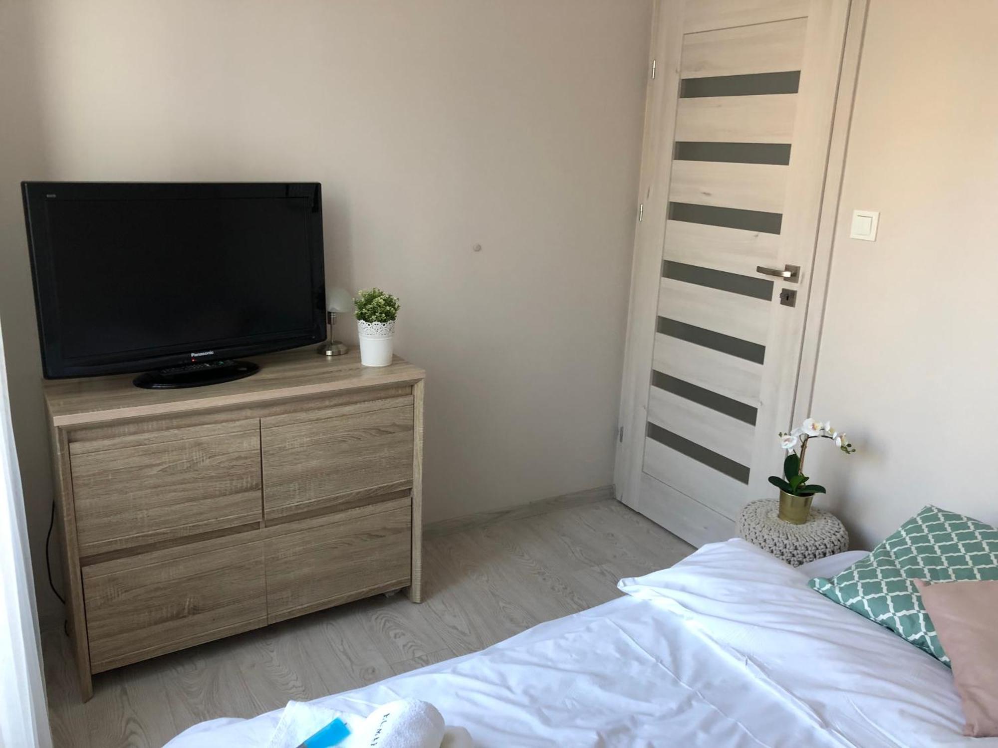 Leilighet Ozarowska 77 - 1br By Homeprime